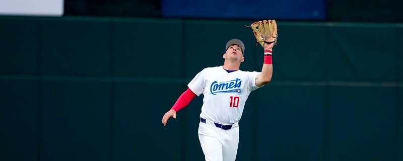 Dodgers To Promote Ryan Ward