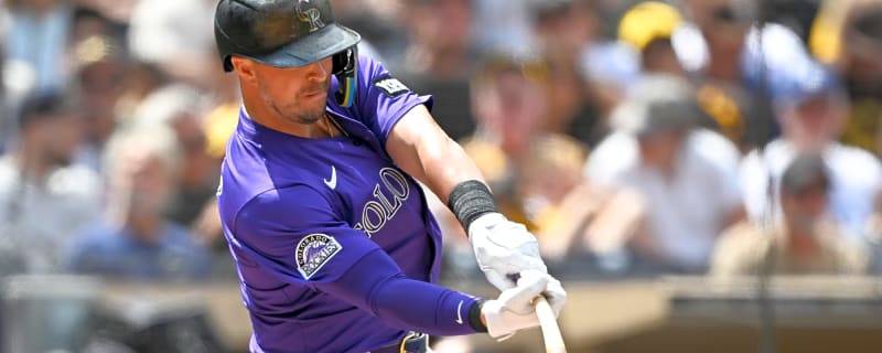 Braves, Kyle Farmer Agree To Minor League Deal