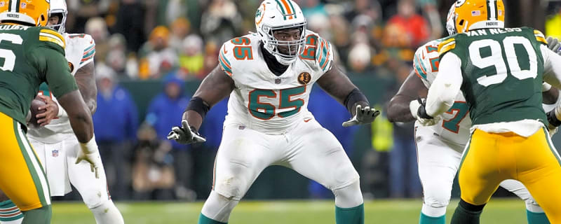 San Francisco 49ers: Land Starting-Caliber Offensive Lineman With 32 Starts