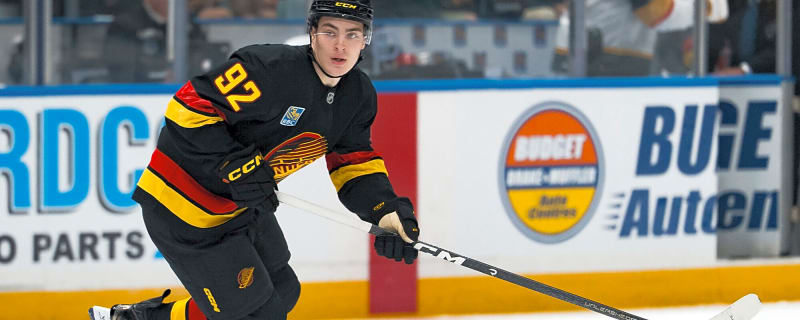 Scenes from morning skate: Signs point to Öhgren as a possible scratch for Canucks vs. Red Wings