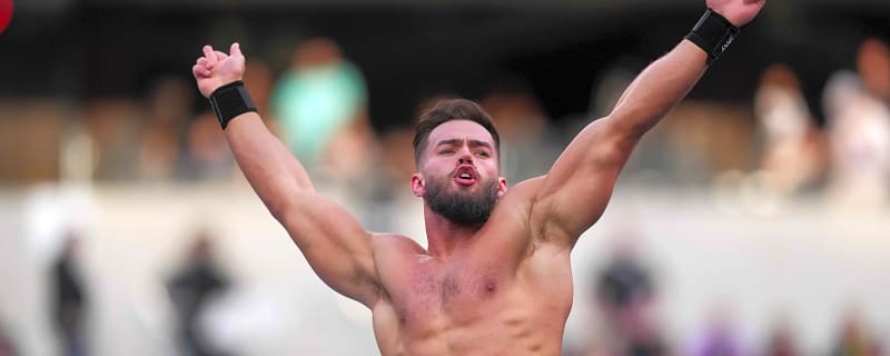 Fans React Better Than Expected to WWE’s Predictable Masked Man Reveal