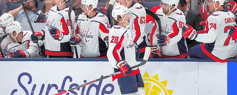 Capitals’ Andrew Cristall fined for cross-checking Flyers’ Hunter McDonald
