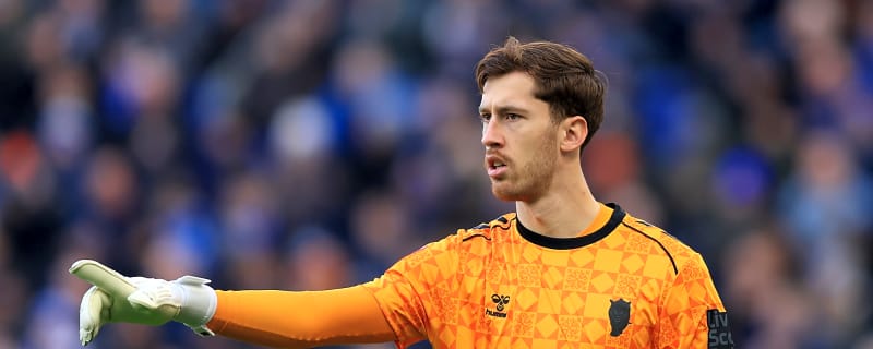 Premier League club braced for big-money Liverpool bid for ‘superhero’ who’s impressed Carragher