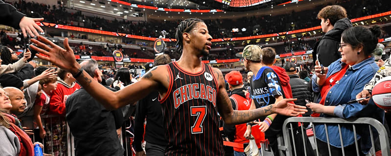 Pelicans Waive Dalen Terry