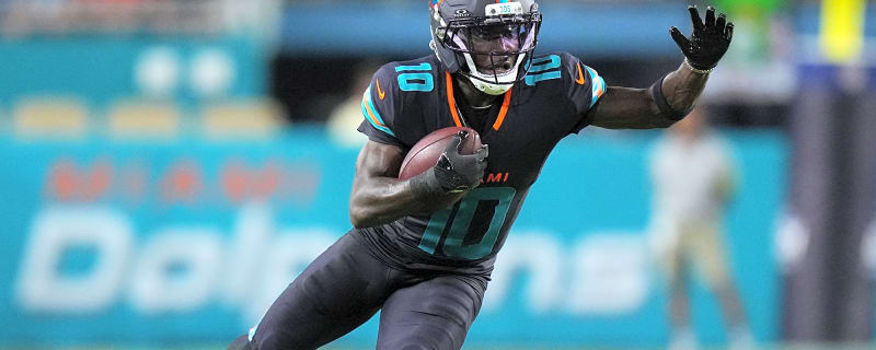 Why Tyreek Hill Still Doesn't Have a Team