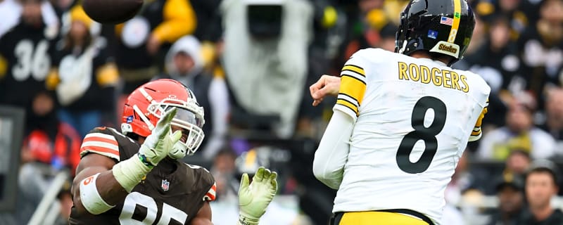 Steelers Gave Rodgers A 60% Raise After Their Own Analysts Said ‘Plan For Life After Him’