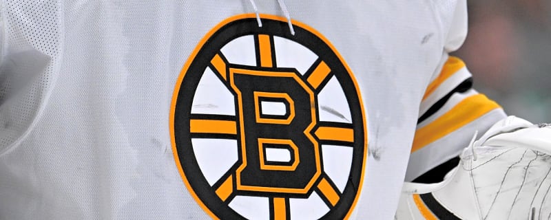 Luke Cavallin Signs ELC With Boston Bruins
