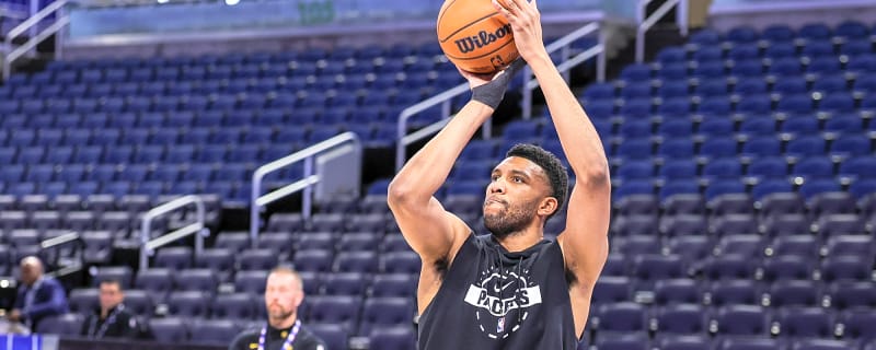 NBA Notes: Pacers, Tony Bradley, Celtics, Anfernee Simons, Knicks