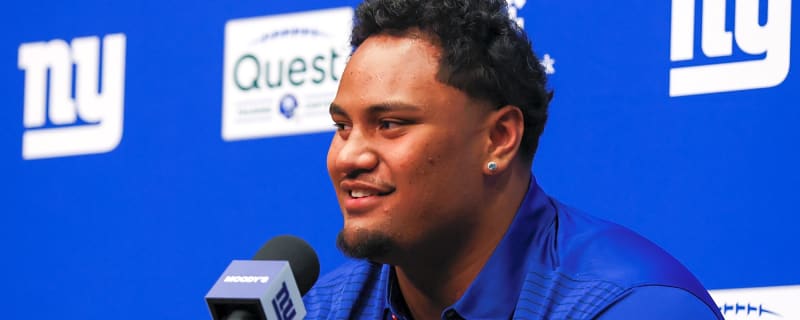 Giants Sign Round 1 OL Francis Mauigoa