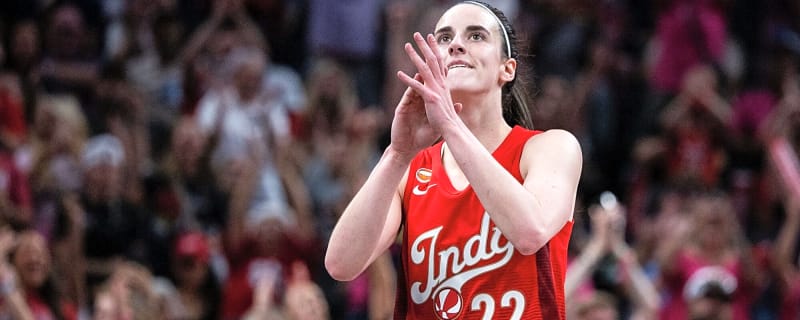 Basketball Coach Makes Stunning Caitlin Clark Comparison To Michael Jordan And Tiger Woods