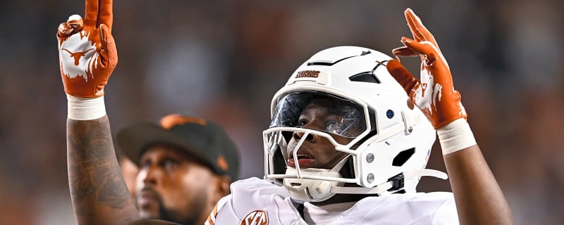 Sophomore Running Back Redshirts, Leaves Team