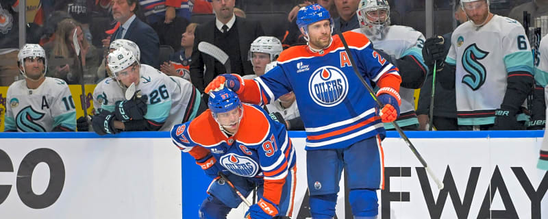 Sunday Scramble: ‘We didn’t give up a touchdown’ says Babcock as Oilers battle through Week 1