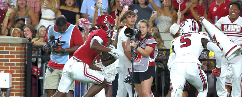 Why transfer wide receiver is still getting limited snaps for Alabama