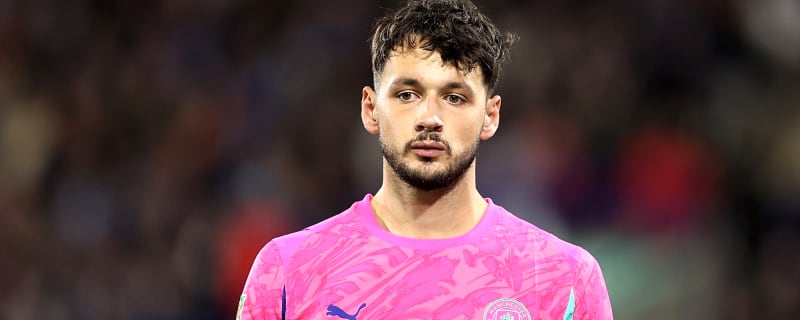 Sky Sports pundit tips 6ft 6in Premier League star to join Leicester City