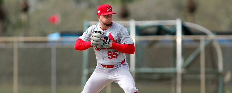 Cardinals to select infielder prospect for his MLB debut