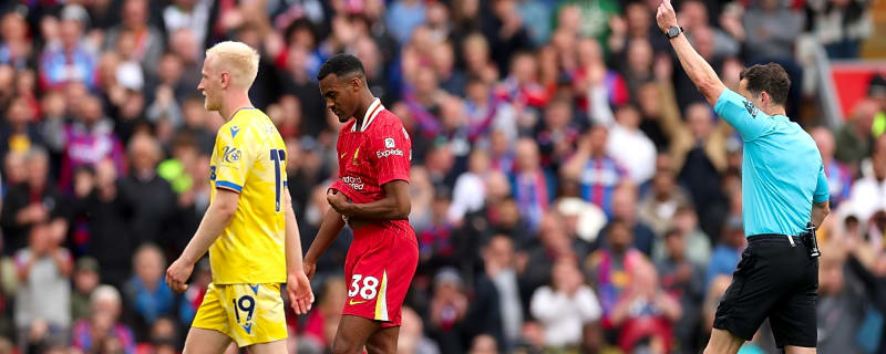 Alisson Becker made hilarious gesture to Ryan Gravenberch fans definitely missed