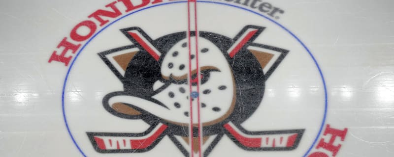 Ducks select Nikita Klepov No. 15 overall at the 2026 NHL Draft