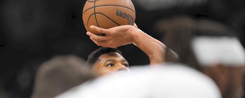 Giannis Antetokounmpo shuts down 1 possible reason behind Bucks’ loss to Lakers