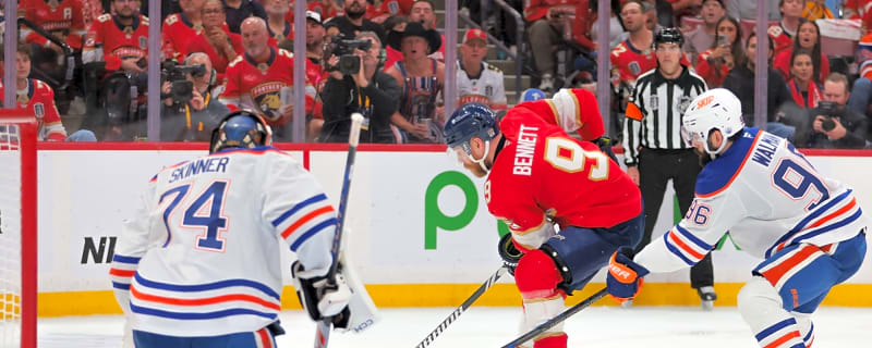 Panthers’ Sam Bennett wins Conn Smythe Trophy