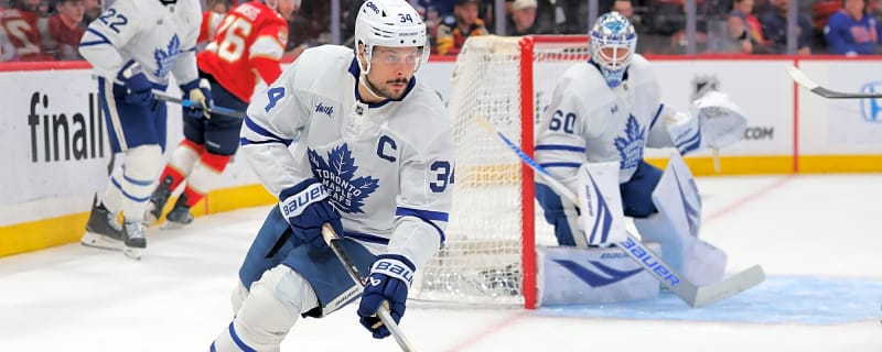 Matthews Now Knows What Hockey Feels Like Without a Burden