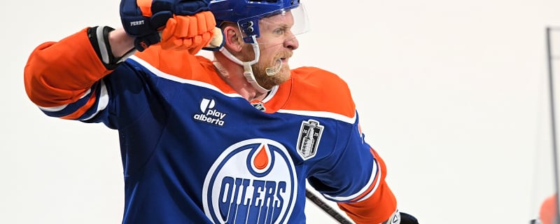 From Gretzky to Messier: The Changing Faces of the Edmonton Oilers Legacy