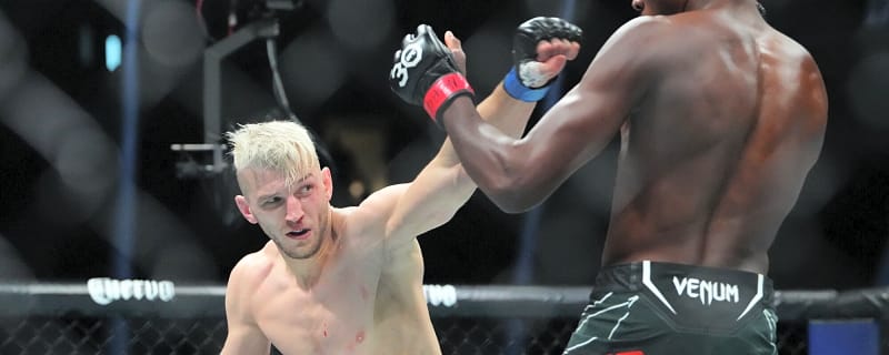 UFC 325 – Dan Hooker vs Benoit Saint-Denis: Preview & Betting Tips