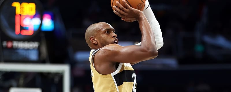 NBA Notes: Mavericks, Khris Middleton, Clippers, Kawhi Leonard, Suns