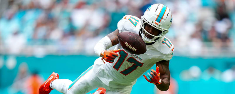 Rapoport: Dolphins Telling Teams They Have No Interest in Trading Waddle