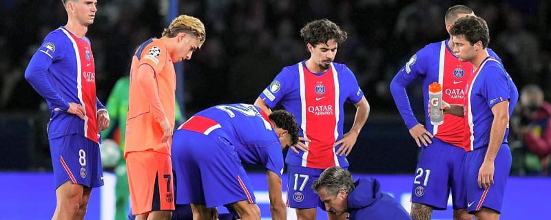 'The hardest battles are the ones nobody sees!' - Cristiano Ronaldo sends emotional message of support to injured PSG star Khvicha Kvaratskhelia