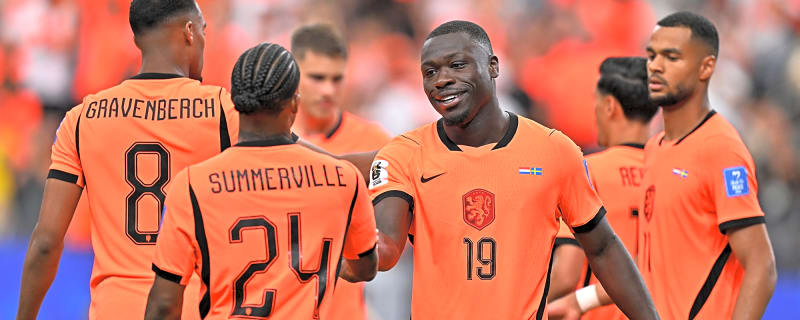 Dutch Star sparks three-way Premier League transfer scramble