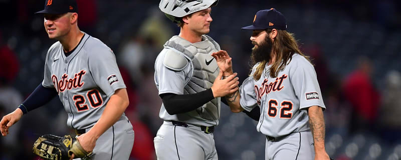 Tigers Score 8 Runs in Final 2 Innings of 10-4 Comeback Win Over Angels