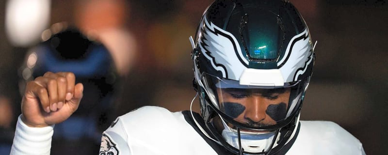 'Definitely Sensed Concern': NFL Expert Weighs In on Eagles’ Offense