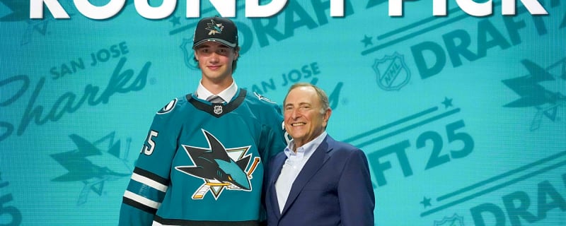 Sharks select Joshua Ravensbergen No. 30 overall in 2025 NHL Draft
