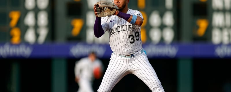 Orioles Sign Thairo Estrada To Minor League Deal