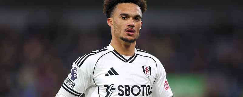 Report: Liverpool in talks over ‘aggressive’ successor to Robertson; he’d be keen on the move