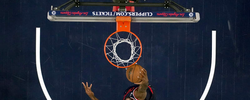 Warriors among teams to check on Kawhi Leonard before deadline