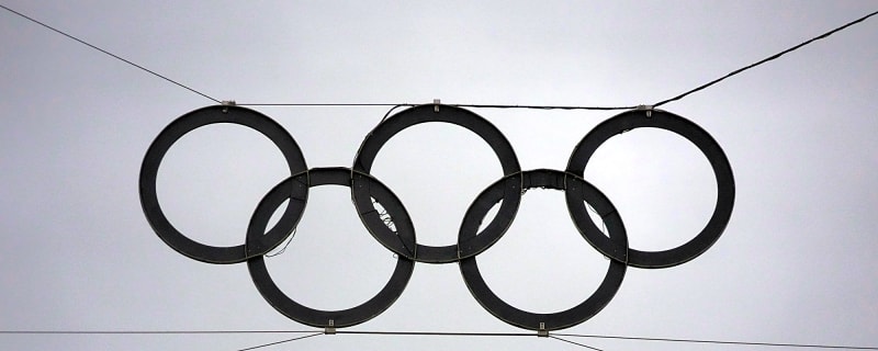 Heated Rivalry co-stars Hudson Williams, Connor Storrie named Olympic torchbearers