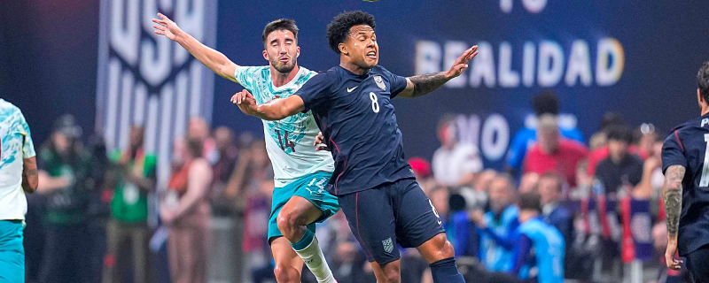 £52m clause sparks frenzy as Chelsea, Man United & Liverpool battle for Portuguese star