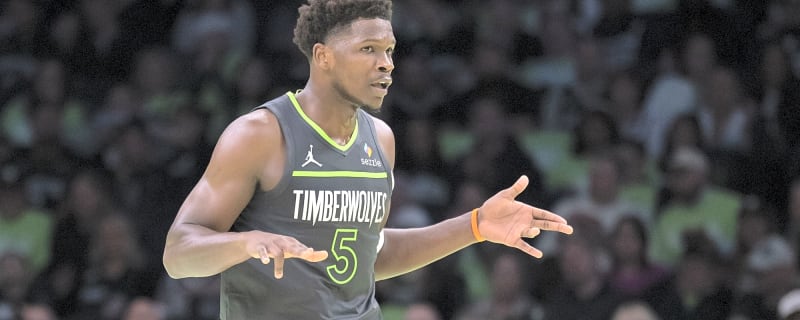 Anthony Edwards Relives Childhood Dream With Heartwarming Gesture Involving Young Fan