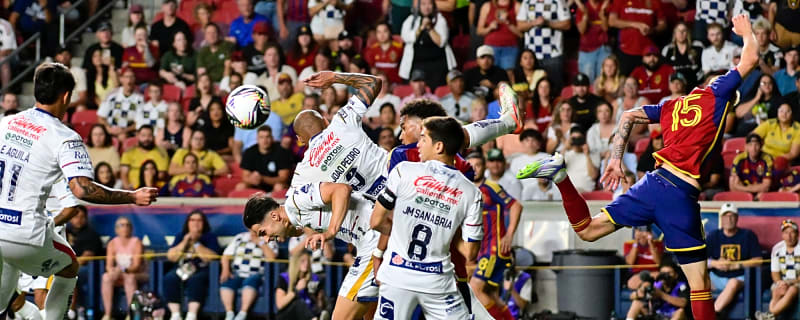 'I prefer…' – Joao Pedro adds to the confusion about his best positions