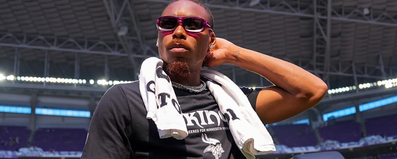 Vikings' Justin Jefferson takes step in recovery from injury