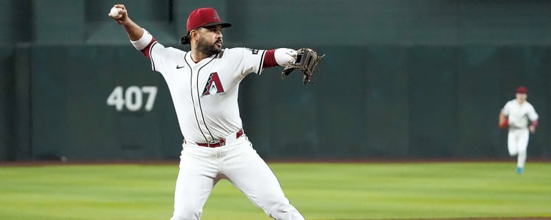Mariners maintain interest in Diamondbacks star despite trade