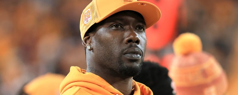 Bucs Elevate Jason Pierre-Paul For Sunday’s Matchup