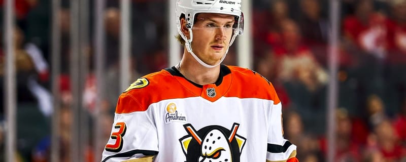 Ducks re-sign Drew Helleson to two-year contract
