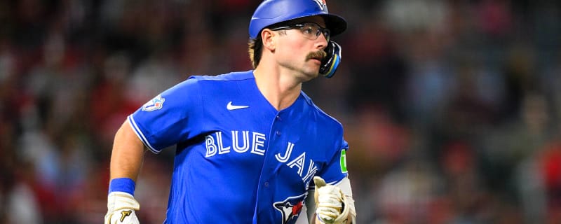 Sosa vs. Schneider: Who Should the Blue Jays Send Packing?