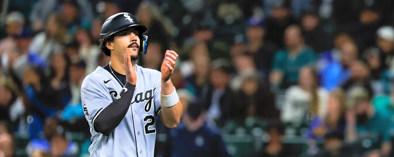 Miguel Vargas Day-to-Day After HBP to Hand – X-Rays Negative, Has Wednesday Off