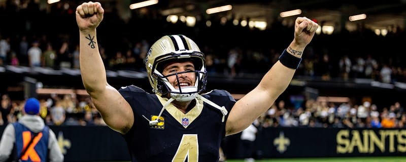 Veteran Quarterback Derek Carr Considering An NFL Return For 2026 Season