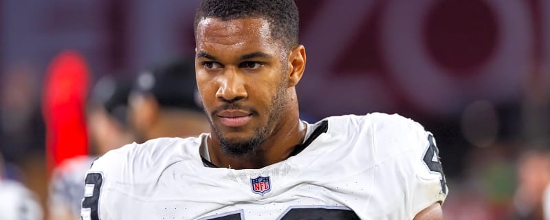 Raiders Extended Exclusive Rights Free Agent Tender To DE Charles Snowden