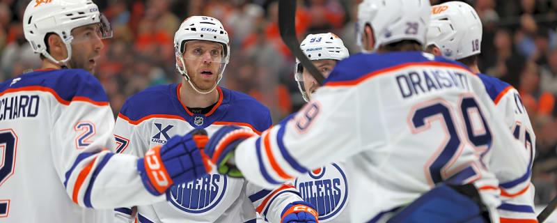 The Calgary Flames had a more successful 2025-26 season than the Edmonton Oilers