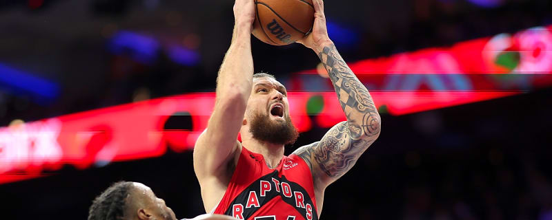 Sandro Mamukelashvili can do it all